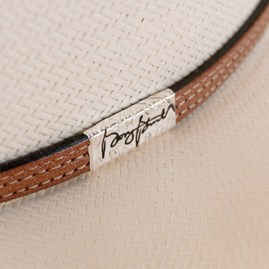 COLT-304281-NAT-COLT