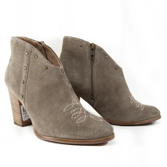 10025266-KAELYN-SHRT