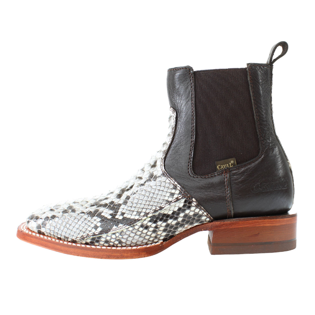 610-EXOTICO-PYTHON-NATURAL
