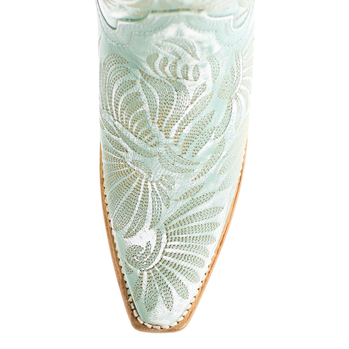 A5082 Aqua Floral Petal Embrd
