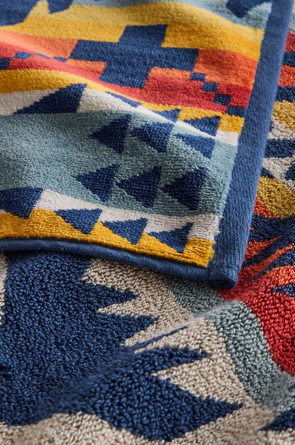 XB233-57282-NEHALEM-NAVY